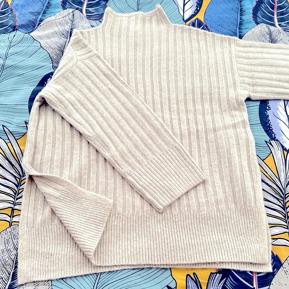 A&F Long-Length Ribbed Funnel Neck Sweater - Picture 4 of 4